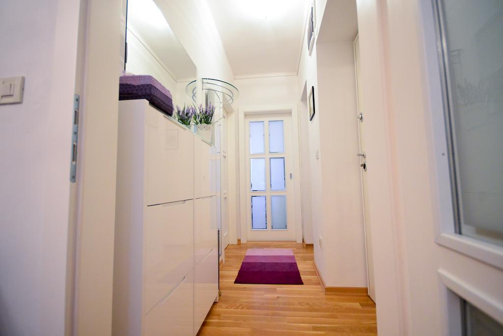 Apartment Palace *
